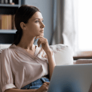 cum-previn-criza-în-carieră