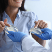 ghidul-pacientului-liftingul-mamar-cum-te-pregătești-înainte-de-operație