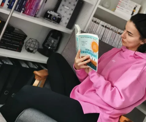 Cum gestionăm emoțiile negative: 3 soluții care chiar funcționează 3 Libris