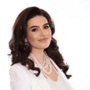 malvina-roșu-prin-cuvânt-putem-schimba-viața-unui-om