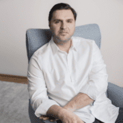 felul-în-care-gândim-muncim-iubim-mâncăm-este-expresia-conexiunilor-noastre-neuronale