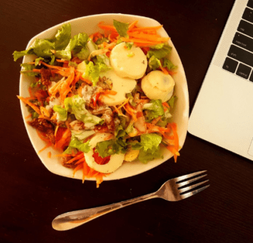 Prânzul la birou. De ce și cum să mănânci sănătos? 16 prânzul-la-birou-de-ce-și-cum-să-mănânci-sănătos