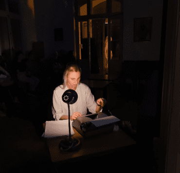 NO RA – Femininul norilor, o instalație performativă dedicată Norei Iuga 8 no-ra-femininul-norilor-o-instalație-performativă-dedicată-norei-iuga
