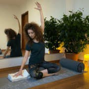 terapia-prin-yoga