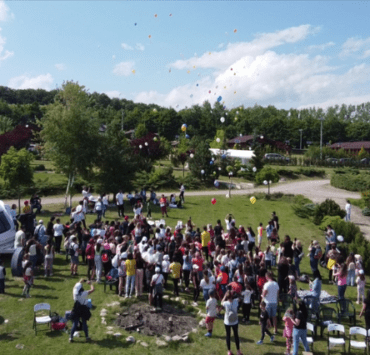 peste-400-de-copii-din-zona-fălticeni-au-participat-la-festivalul-de-joacă-tărâmul-copiilor