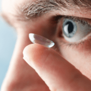 4-avantaje-ale-folosirii-lentilelor-de-contact