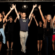 teatrul-în-culise-lansează-două-spectacole-noi