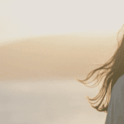 bună-sunt-eu-îmi-pare-bine-să-mă-cunosc