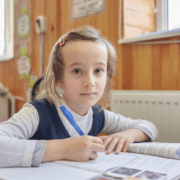 tabloul-învățământului-la-început-de-an-școlar