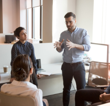 3-metode-eficiente-ce-nu-presupun-mărirea-salariului-pentru-a-ți menține-angajații-fericiți