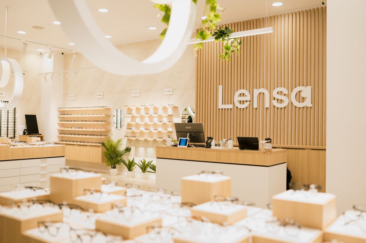 Lensa a lansat programul „Rabla la ochelarii de vedere” 3 Showroom Lensa