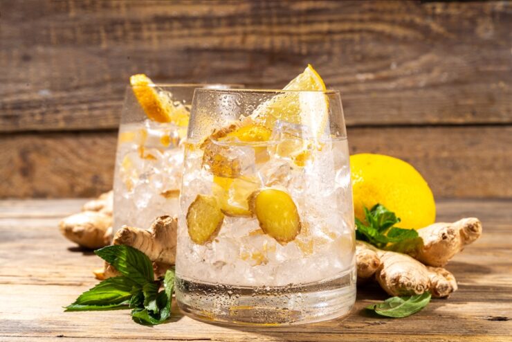 shutterstock 2197032241