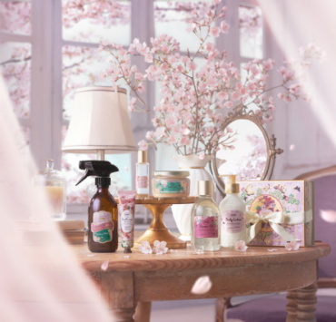 Simte parfumul florilor de cireș Sakura Bloom! 8 simte-parfumul-florilor-de-cireș-sakura-bloom