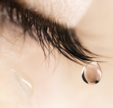 ce-probleme-poate-să-ascundă-lăcrimarea-excesivă-a-ochilor