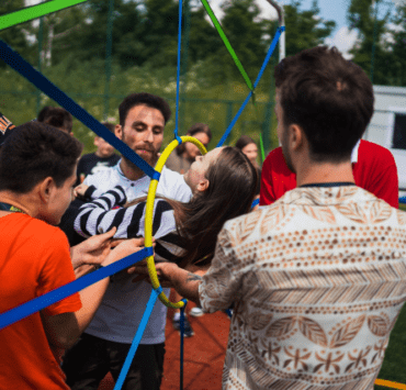 taberele-o-experiență-transformătoare-pentru-adolescenți-și-o-sursă-de-liniște-pentru-părinți
