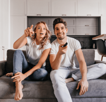 Home entertainment: cum să ai o experiență cinematografică la tine acasă 9 home-entertainment-cum-să-ai-o-experiență-cinematografică-la-tine-acasă