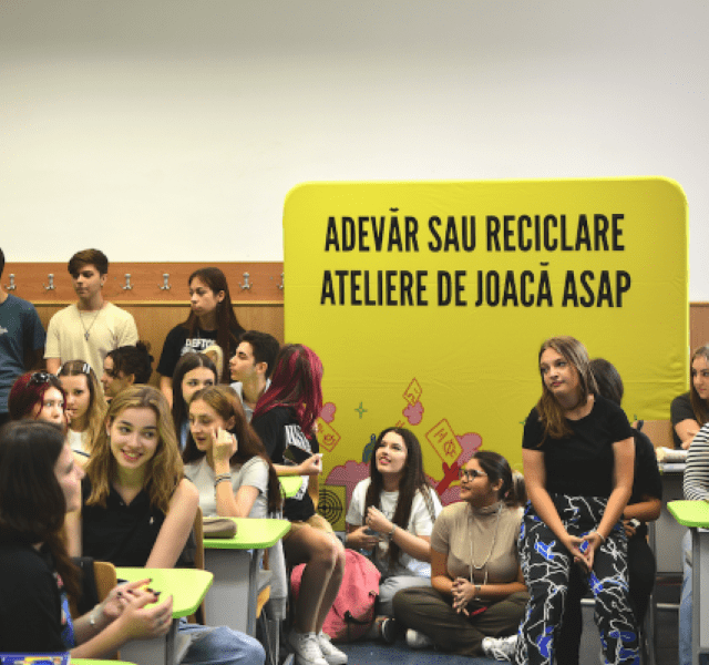 Adevar-sau-Reciclare-in-liceele-din-Bucuresti_2-1.png