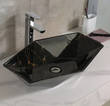 Rune, inspirație scandinavă pentru produsele Neakaisa.ro 9 Lavoar pe blat negru auriu Rune Kari 56.5 cm