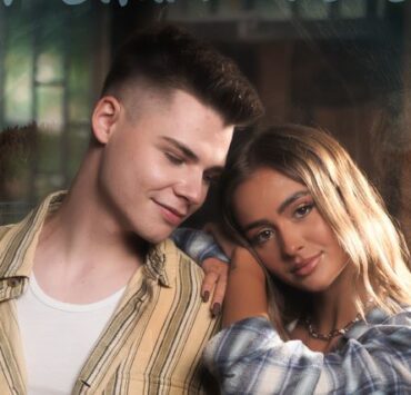 "Vecinii de bloc", Iuliana Beregoi și Cristian Porcari 12 Vizual Vecinii de bloc