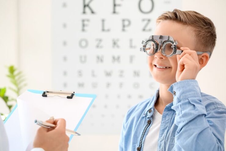 Cum să te pregătești pentru o vizită cu copilul la optometrist 55 optometrist copil