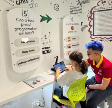 Destiny Park coperta