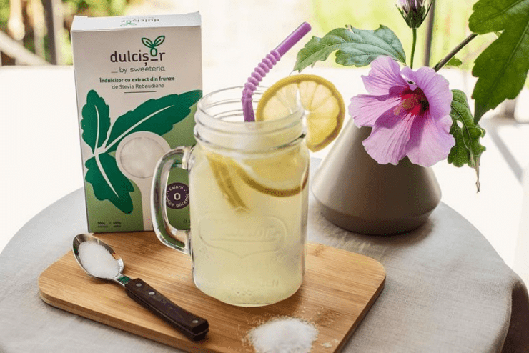 Stevia, aliatul frumuseţii, plăcerii și sănătăţii 52 sweeteria coperta 2
