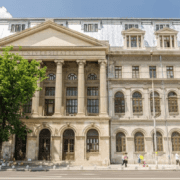 universitatea