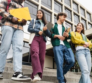 Facultate și Master în Psihologie - ghid de admitere 8 student la psihologie