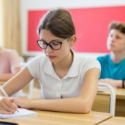 democratizarea educatiei