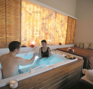 Destinaţii SPA perfecte pentru o escapadă de toamnă 9 Ana Spa Ana Hotels Poiana Brasov 3