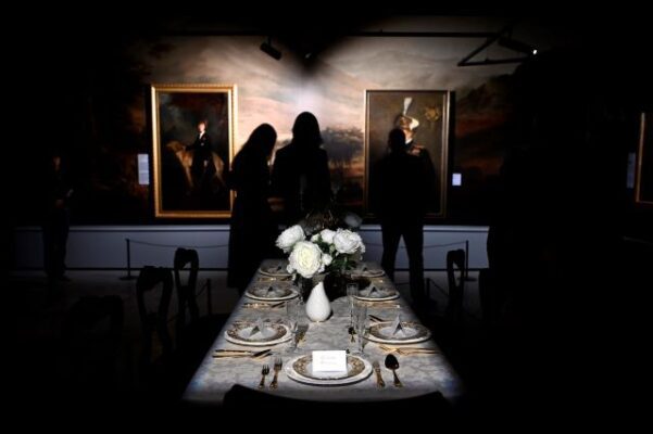 Art Safari lansează albumul „Eustațiu Stoenescu. Portretistul aristocrației” 5 Eustatiu Stoenescu Art Safari 1