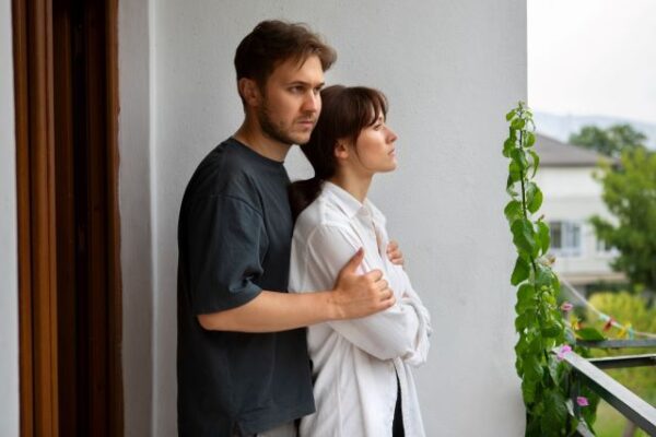 Impactul endometriozei asupra sănătății mintale – Legătura bolii cu depresia și anxietatea 3 Psychologies 2 1