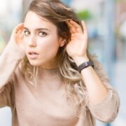 cum sa te detasezi de gura lumii