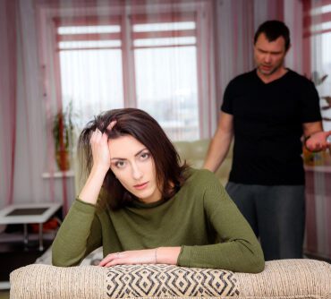 Rănile tatălui absent și impactul emoțional asupra fiicelor 9 ranile tatalui absent shutterstock 1281106048
