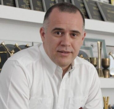 „Țăndări” - primul lungmetraj regizat de Bogdan Naumovici 10 Bogdan Naumovici 1