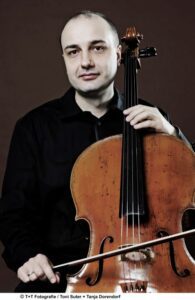 Denis Severin foto Toni Suter si Tanja Dorendorf 1