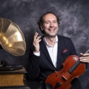 Razvan Popovici foto Serban Mestecaneanu