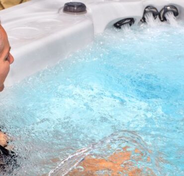 În lupta cu psoriazisul, apa sulfuroasă câștigă teren 10 apa sulfuroasa