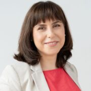 irina nicoleta ionescu coperta interviu