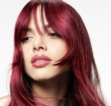 Photo finish hair. Cum obții un păr cu efect de oglindă? 8 tendinta parului