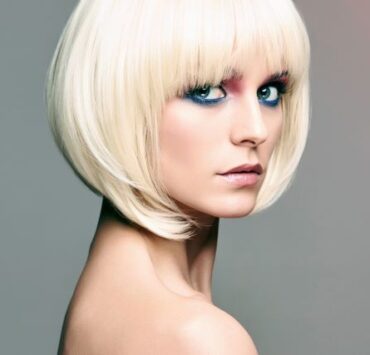 Legendarul „Pob" e aici! Bobul în cascadă va fi tunsoarea anului 2025 12 legendarul bob coperta