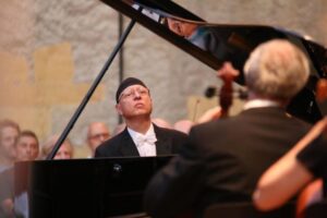 Primul concert al Noului An la Sala Radio: Cristian Mandeal dirijează Mozart, Schubert, Brahms 5 Stefan Arnold foto Willi Piller