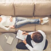 de ce functioneaza hipnoza