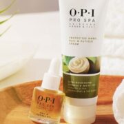 ingrijirea unghiilor