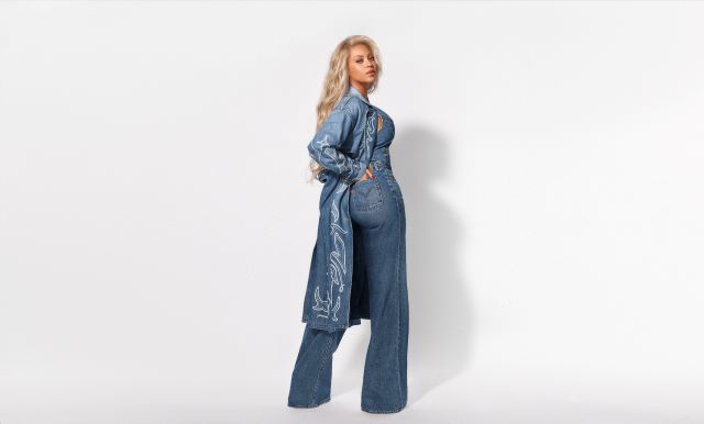 Beyoncé și Levi’s lansează capitolul 2 din campania REIIMAGINE: Pool Hall 3 Levis Reiimagine campaign x Beyonce 2