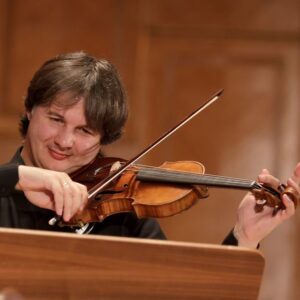 Dirijorul Christopher Ward și violonistul Liviu Prunaru invitați la Sala Radio 5 Liviu Prunaru foto Constantin Barbu