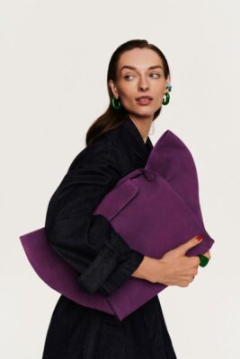 Combină, distrează-te și poartă fără ezitări noua colecție specială B́ERRIES x RESERVED 4 Reserved x Berries visual 2