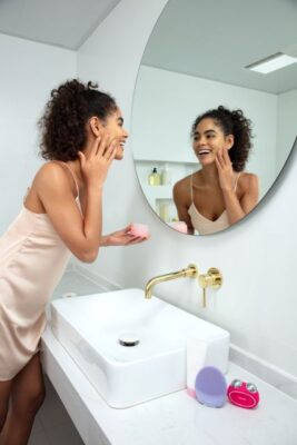 F LUNA Ultra Nourishing Cleansing Balm Lifestyle03