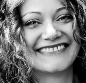 Descoperă puterea transformatoare a 5Rhythms: Interviu cu Katarzyna Kat Pugowska 8 Untitled design 2025 05 13T114846.270