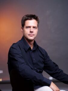 Sarah Nemţanu & Christoph König pe scena Sălii Radio 5 Konig m foto Christian Wind